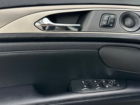 Used 2018 Lincoln MKZ Reserve w/ Technology Package image 10