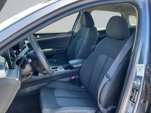 Used 2022 Kia K5 LXS FWD image 25