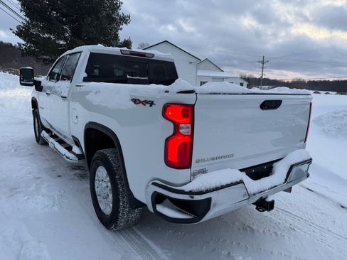 Used 2020 Chevrolet Silverado 2500 LTZ w/ LTZ Plus Package image 7