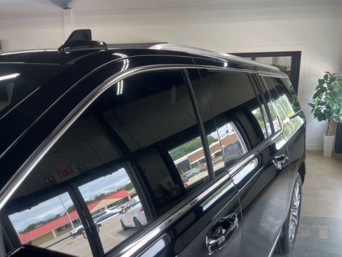 Used 2023 GMC Yukon XL Denali Ultimate AWD/4WD image 20