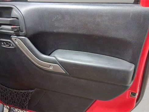 Used 2015 Jeep Wrangler Unlimited Sport w/ Quick Order Package 24S image 18