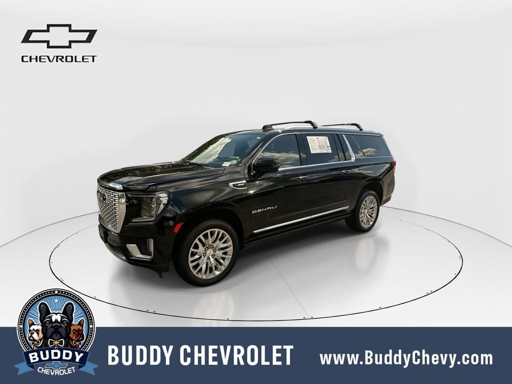 Used 2023 GMC Yukon XL Denali AWD/4WD image 4