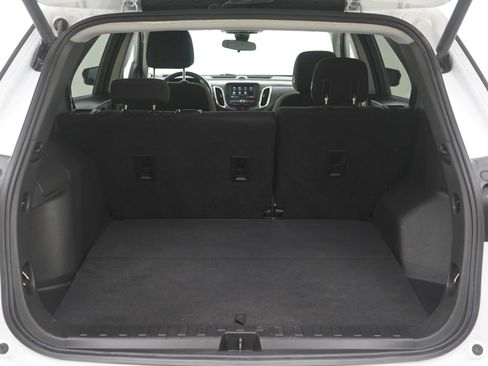 Used 2020 Chevrolet Equinox LT image 18