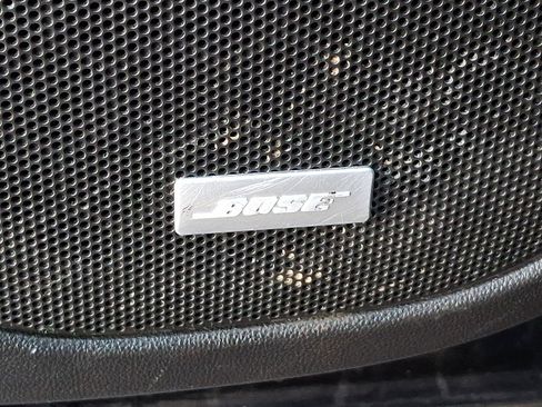 Used 2021 GMC Acadia Denali w/ Denali Technology Package image 28