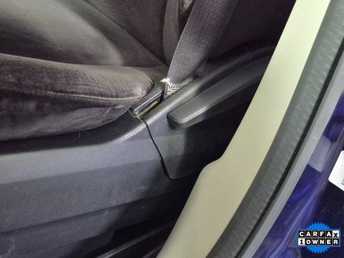 Used 2014 Dodge Grand Caravan American Value Package w/ UConnect Hands-Free Group image 15