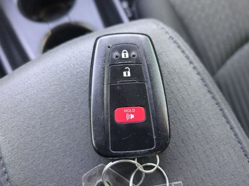 Used 2017 Toyota Prius One image 26