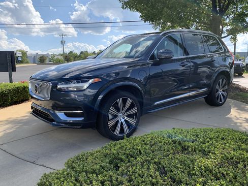 Used 2025 Volvo XC90 T8 Ultra w/ Lounge Package AWD/4WD image 25