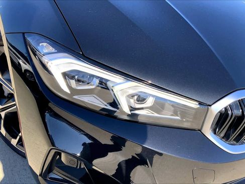 Certified 2025 BMW 330i Sedan image 27