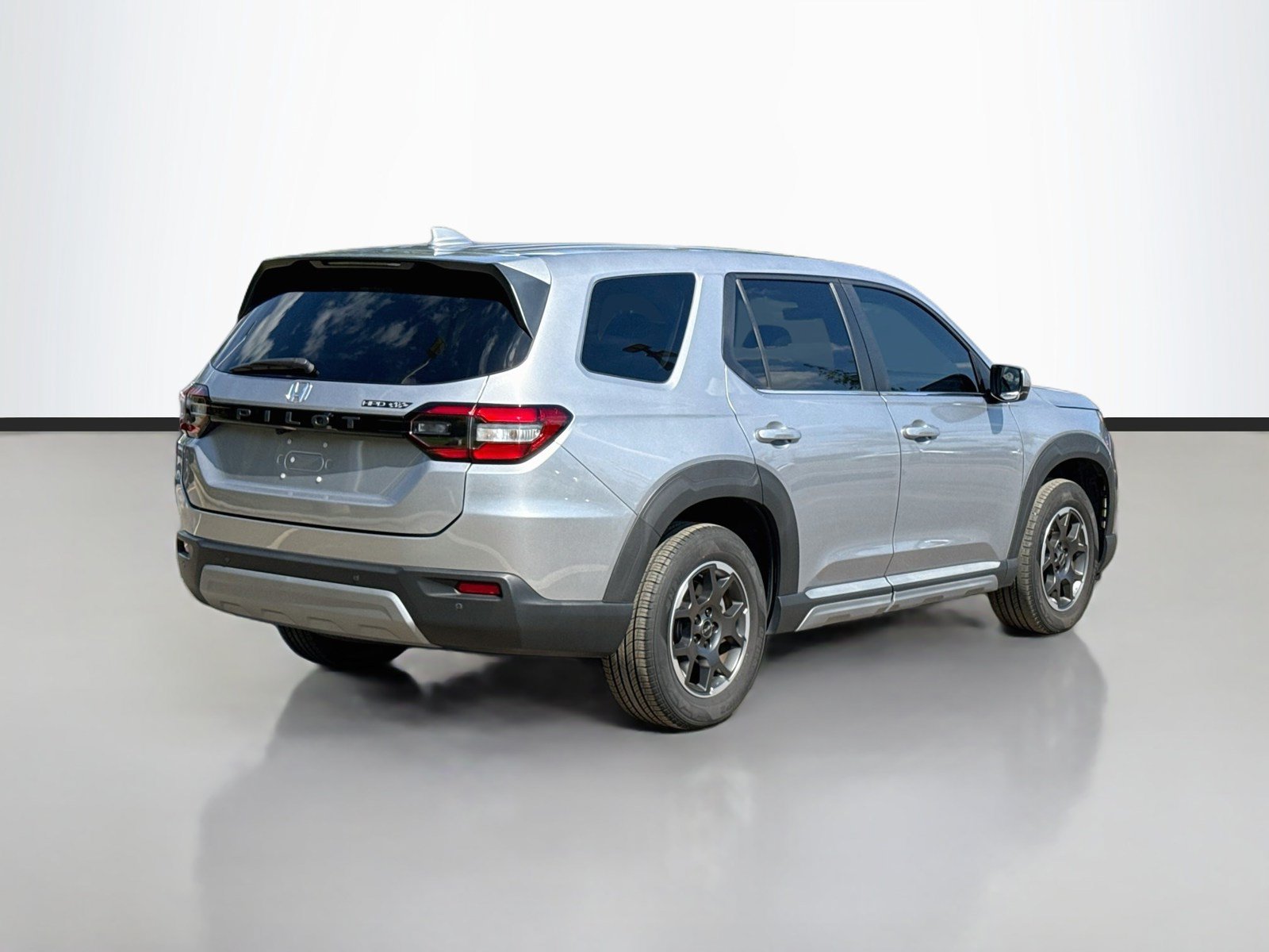 Used 2023 Honda Pilot EX-L image 7