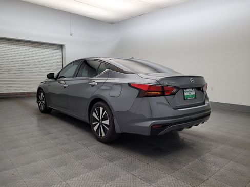 Used 2021 Nissan Altima 2.5 SV FWD image 5