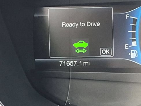 Used 2019 Ford Fusion SE FWD image 33