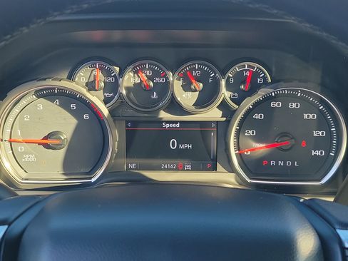 Used 2022 Chevrolet Silverado 1500 LT Trail Boss image 22