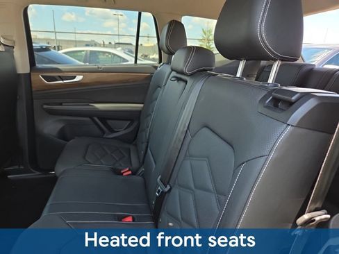 Used 2025 Volkswagen Atlas SE AWD/4WD image 10