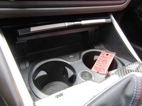 Used 2025 BMW M3 w/ M Carbon Exterior Package RWD image 51