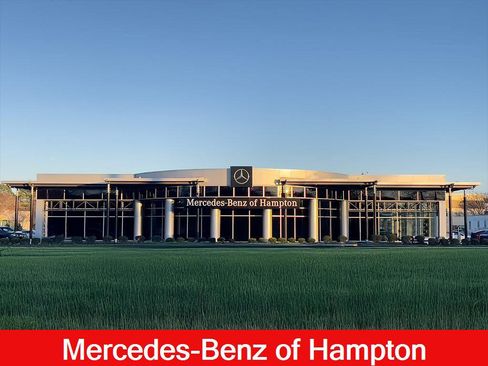 Used 2025 Mercedes-Benz GLA 250 image 24