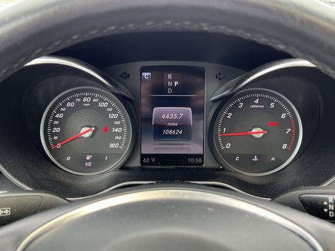 Certified 2018 Mercedes-Benz C 300 4MATIC Sedan image 21