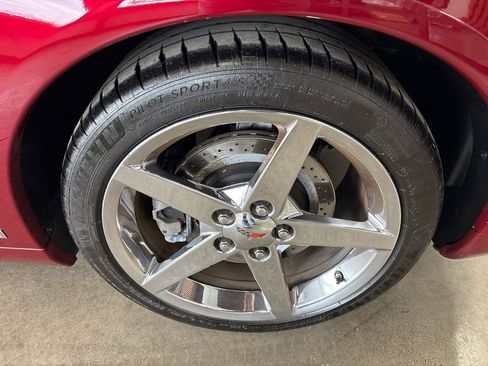 Used 2007 Chevrolet Corvette Coupe w/ Preferred Equipment Group image 33