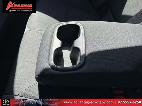 Used 2022 Toyota Corolla LE w/ Carpet Mat Package (TMS) FWD image 14