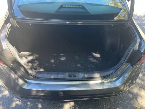 Used 2026 Nissan Altima 2.5 SV FWD image 31