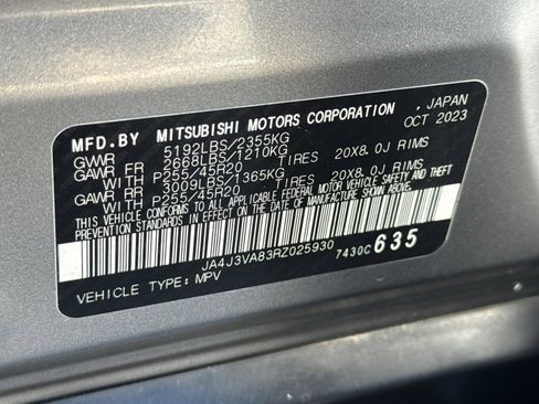 Used 2024 Mitsubishi Outlander SE image 32