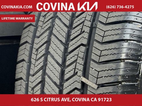 Certified 2024 Kia Sportage LX image 28