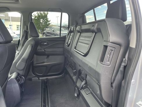 Used 2023 Honda Ridgeline RTL-E image 4
