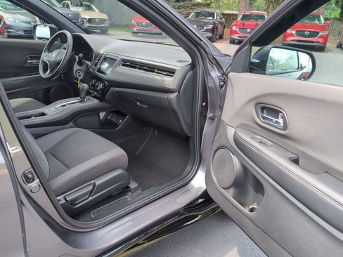 Used 2022 Honda HR-V Sport image 7