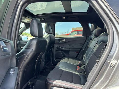 Used 2024 Ford Escape ST-Line w/ Tech Pack #1 image 13