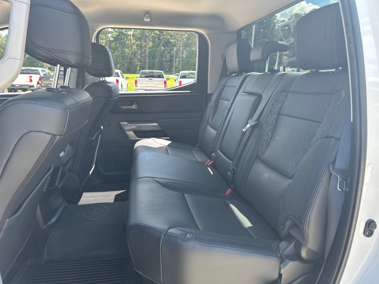 Used 2023 Toyota Tundra SR5 w/ SR5 Premium Package AWD/4WD image 18