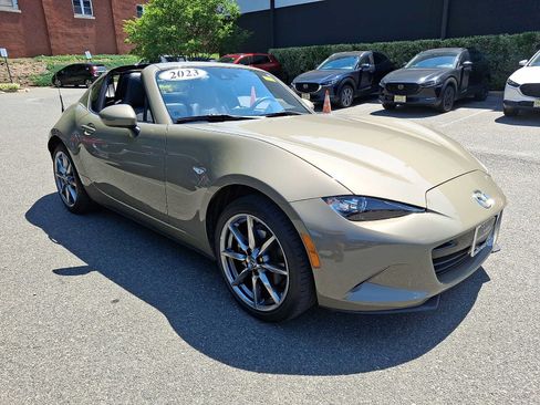 Certified 2023 MAZDA MX-5 Miata Grand Touring w/ Weather Package RWD image 4