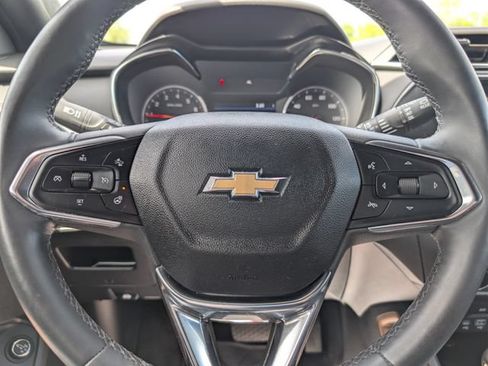 Used 2023 Chevrolet TrailBlazer ACTIV w/ Sun and Liftgate Package AWD/4WD image 21