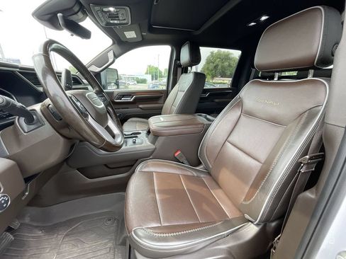 Used 2024 GMC Sierra 2500 Denali w/ Technology Package AWD/4WD image 20