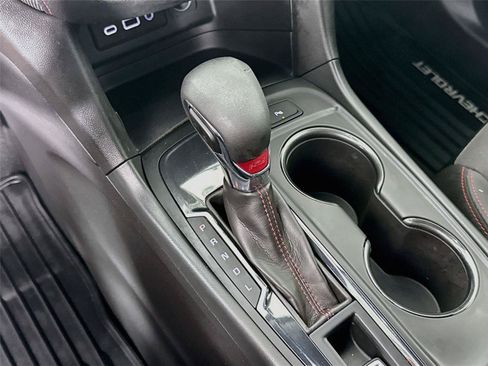 Used 2024 Chevrolet Equinox RS FWD image 17