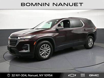 Used 2023 Chevrolet Traverse LT