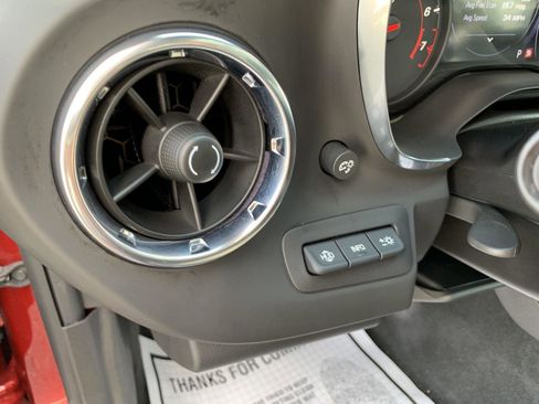 Used 2021 Chevrolet Camaro SS image 18