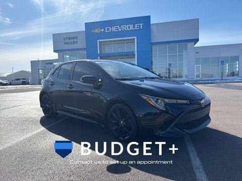 Used 2021 Toyota Corolla SE FWD image 1