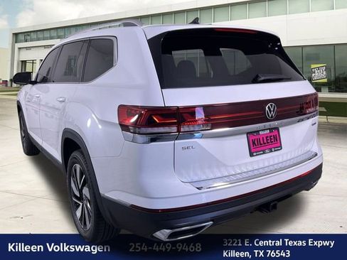 New 2026 Volkswagen Atlas SEL image 5