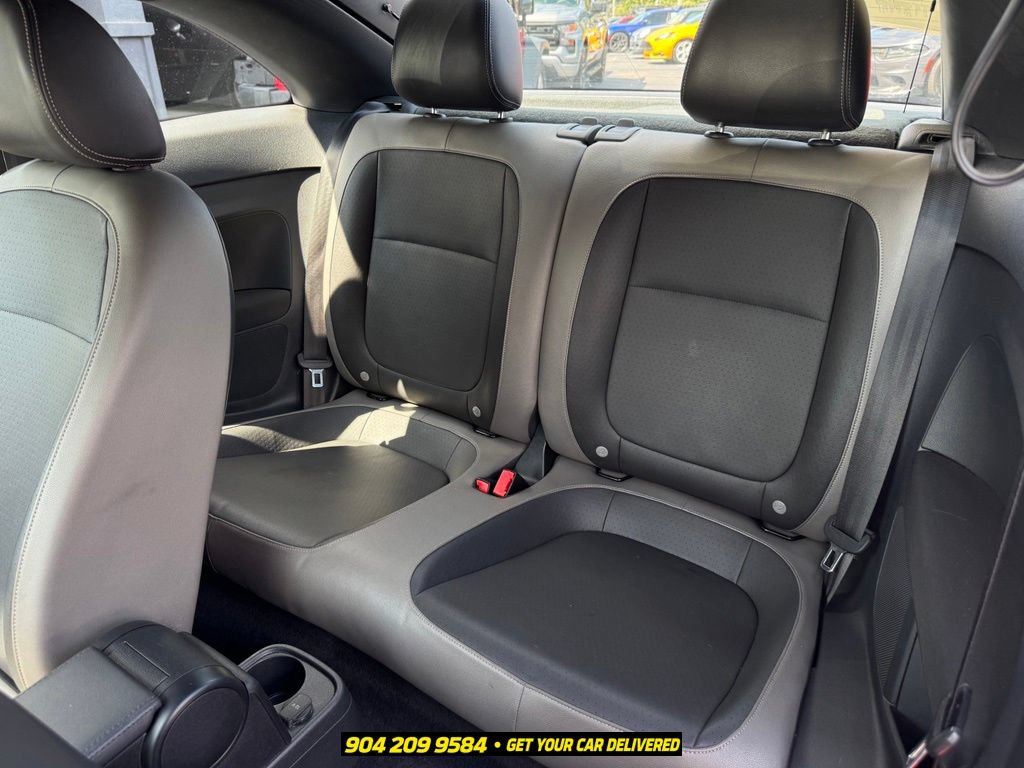 Used 2015 Volkswagen Beetle 1.8T FWD image 26
