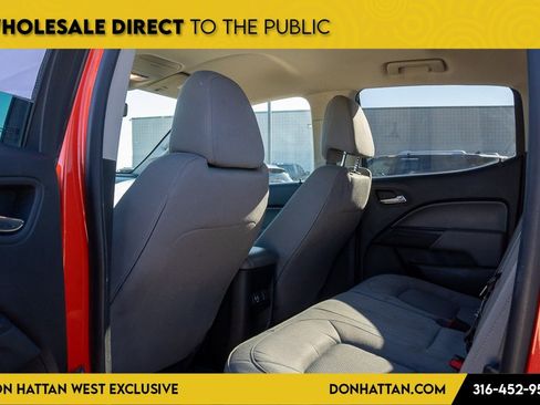 Used 2019 Chevrolet Colorado LT w/ LT Convenience Package image 17