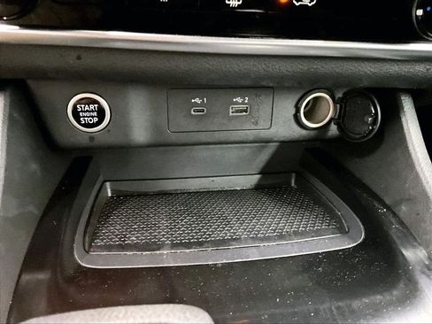 Used 2023 Nissan Rogue S AWD/4WD image 26