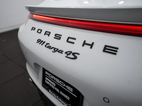 Certified 2014 Porsche 911 Targa 4S image 28