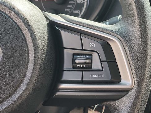 Used 2019 Subaru Impreza 2.0i AWD/4WD image 21