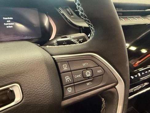 New 2026 Jeep Grand Cherokee L Limited AWD/4WD image 17