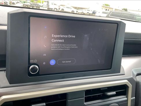 Used 2026 Toyota Tacoma SR5 image 31