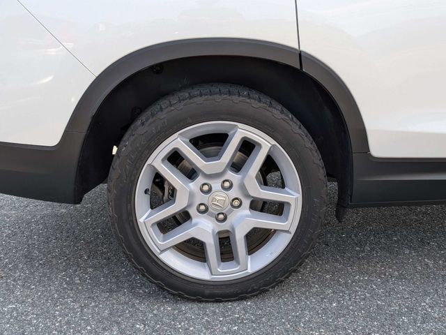 Used 2024 Honda Passport EX-L image 9