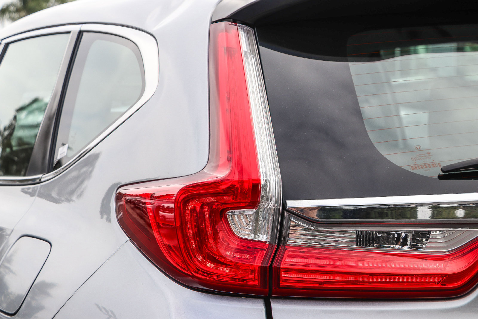 Used 2019 Honda CR-V LX image 9