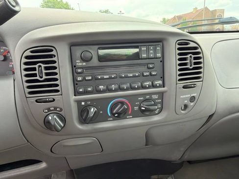 Used 2003 Ford F150 4x4 Regular Cab image 13