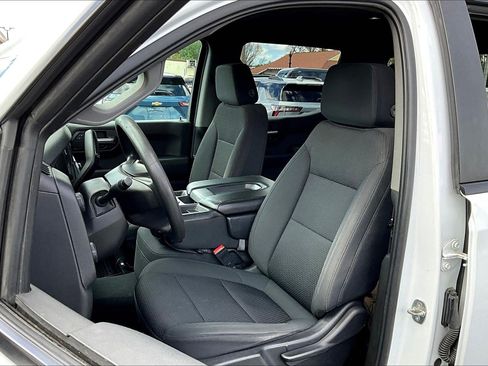 Used 2021 Chevrolet Silverado 1500 Custom Trail Boss AWD/4WD image 17