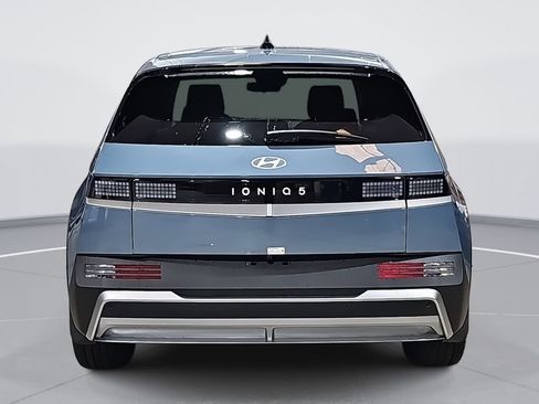 New 2026 Hyundai Ioniq 5 SE RWD image 6