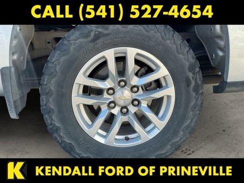 Used 2019 Chevrolet Silverado 1500 LT w/ All-Star Edition AWD/4WD image 10